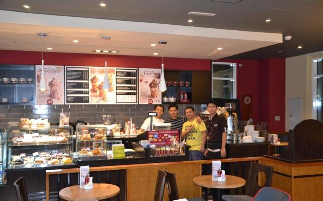 Premier Inn Dubai International Airport