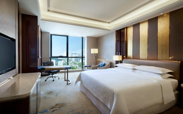 Sheraton Grand Zhengzhou Hotel – Guest Rooms – Zhengzhou