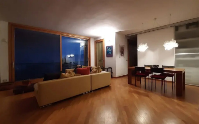Casa Azalea Rossa