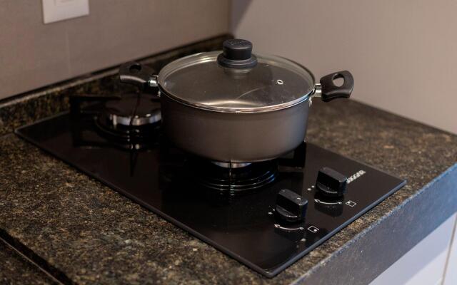 Rooftop #706 - Suíte em Boa Viagem por Carpediem