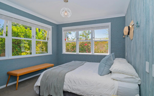 Magnolia Cottage - Kuaotunu Holiday Home – Guest Rooms – Kuaotunu