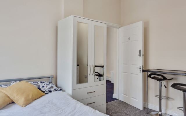 Lovely Apartment in Coventry Near Coventry Cathedral