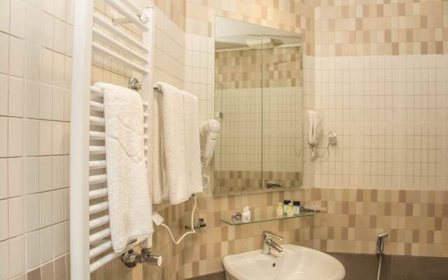 Hazz Boutique Hotel