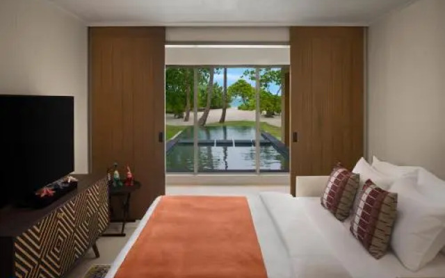 InterContinental Maldives Maamunagau Resort by IHG