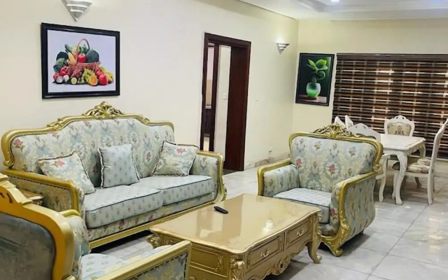 La Nice Apartment and Suites