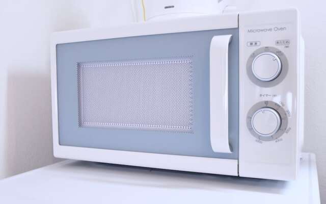 SHIGUWA ONNA Mishuku Onna 1F