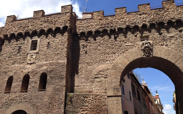 St. Peter' Six Rooms & Suites