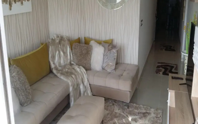 Beach Front Luxury Living Apartment