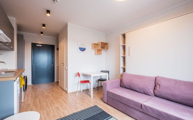Eduard House by Larsen
