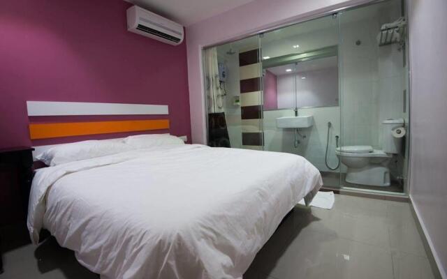 OYO 90296 Red Orange Hotel Port Klang