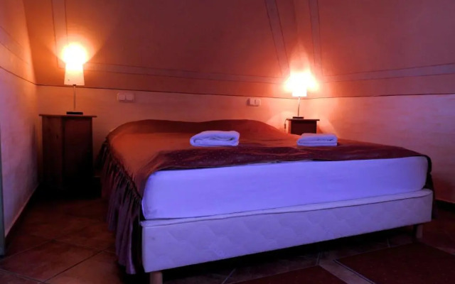 Charlie Vendéglő & Panzió