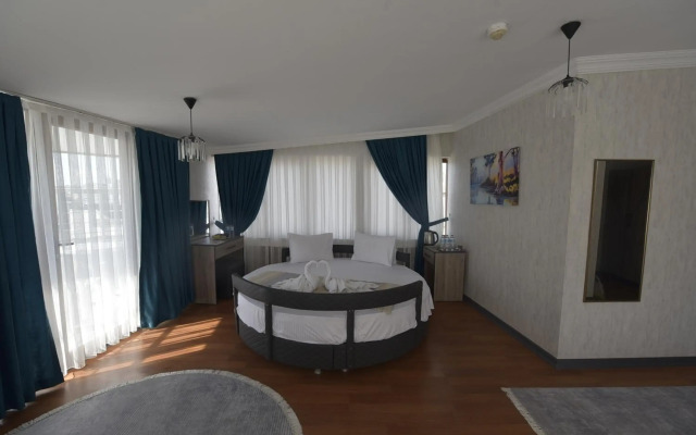 Omega Luxx Hotel - Boutique class