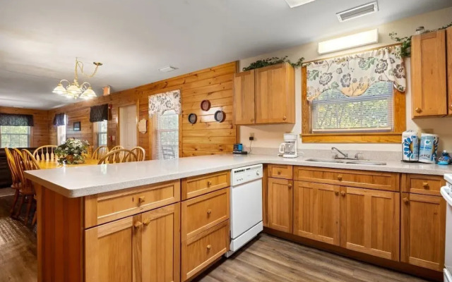 Poplar Point Condo Unit 12E - Three Bedroom Condo