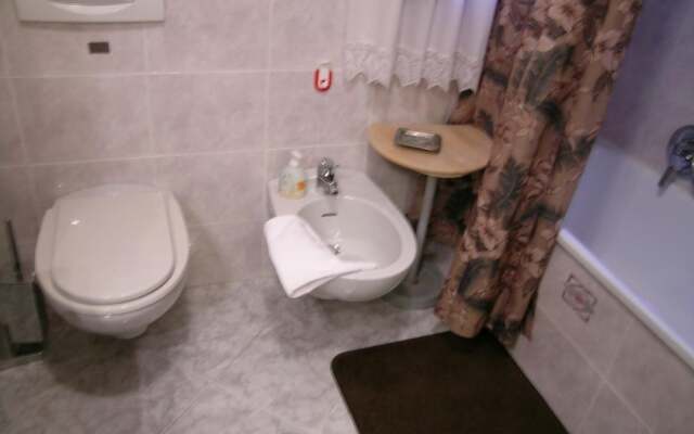 Grimaldi Apartments - Ai Carmini