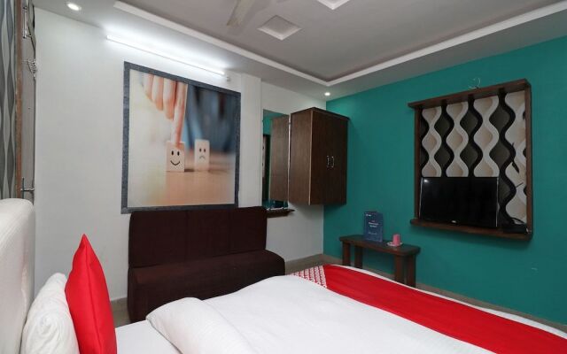 Oyo 28767 Landmark 3