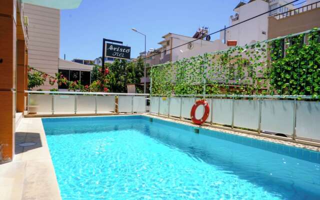 Aristo Otel