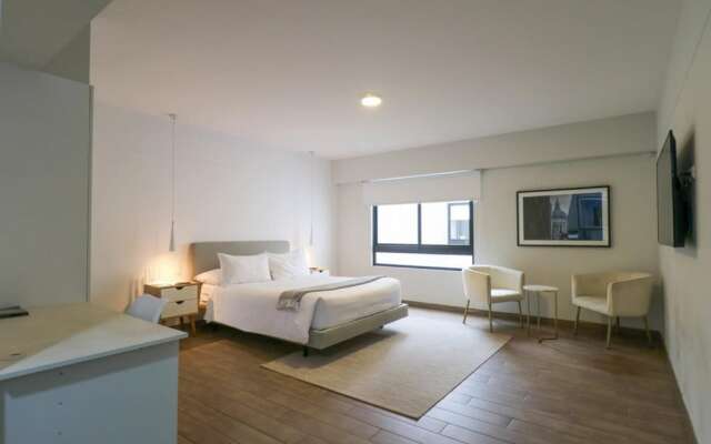 w Astounding 2BR in Miraflores