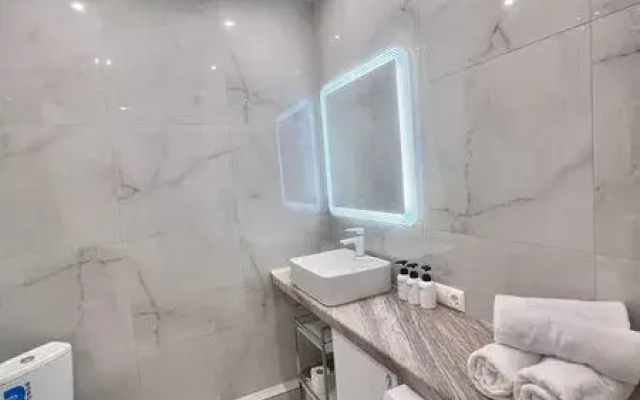 Sea Sun Apartment on Lenin street, 298B, building 4