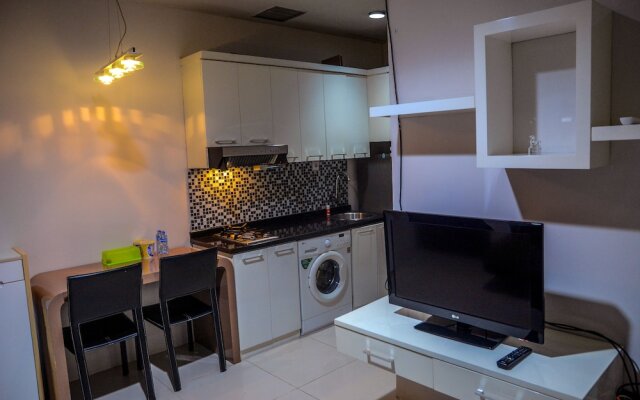 1 Bedroom at Cosmo Mansion Apartment by Travelio