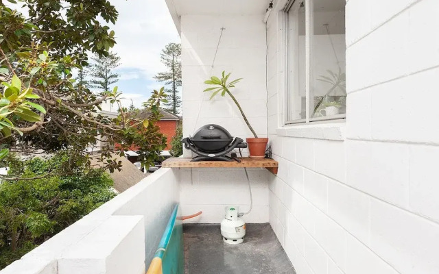 Surf Side Oasis with Balcony near Beach