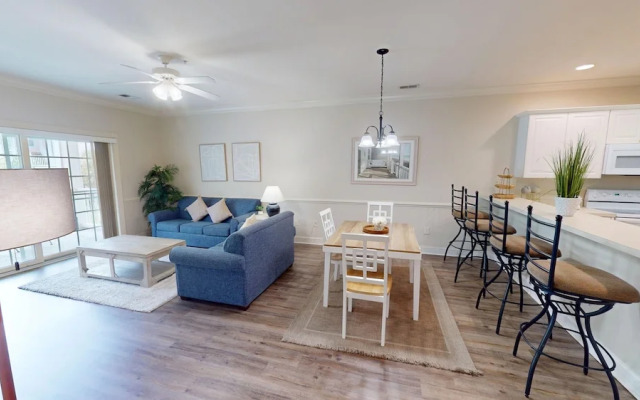 Magnolia Pointe 4865-204 2 Bedroom Condo