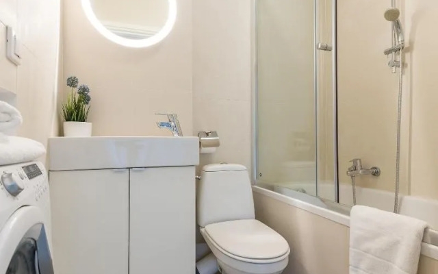 Rondo Onz Apartment