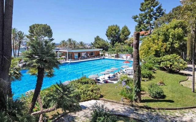 Mediterranee con Piscina by Wonderful Italy