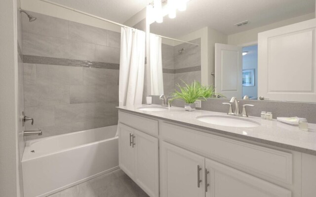 4815ds-non Renting February 1, 2023 Storey Lake