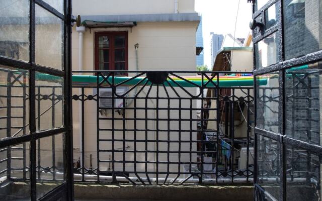 Le Mansion Apartment