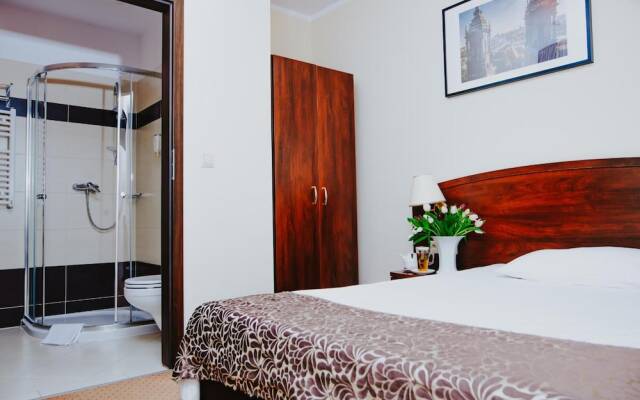 Korel Hotel