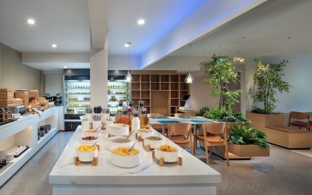 CYBO Station SSAW Shangpin Hotel Luohu Shenzhen