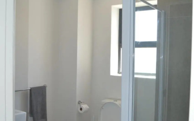 2 Sleeper with King Bed at Point Waterfront