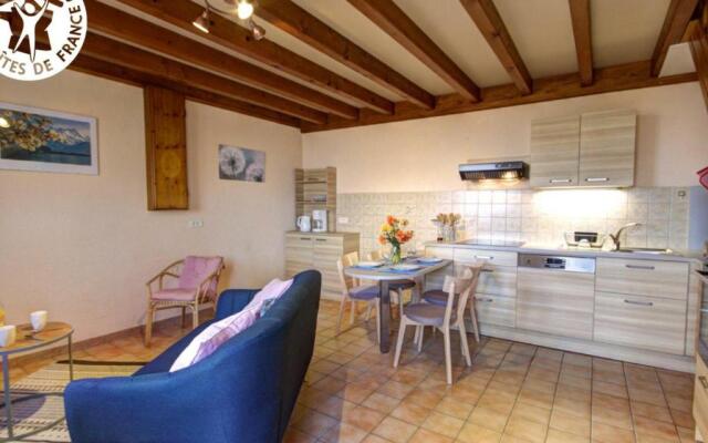Gîte Pralong, 3 Pièces, 4 Personnes - Fr-1-496-117