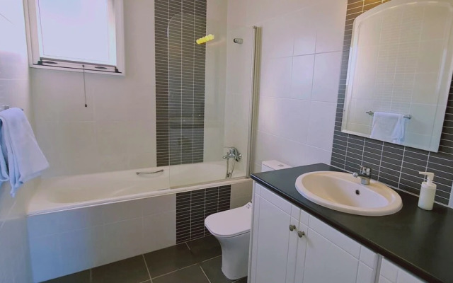 SunShine Apartment by STAY BnB