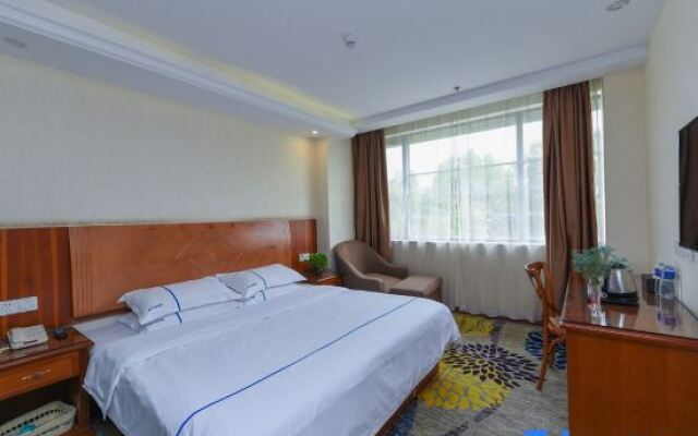 Greentree Inn Shanghai Pudong Huinan Metro Station Gongji Road Business Hotel