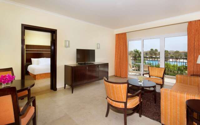 DoubleTree by Hilton Sharm El Sheikh - Sharks Bay Resort