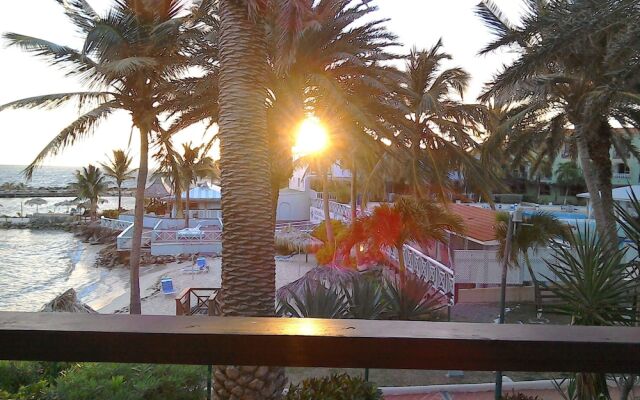 Northshore Seaside Suites