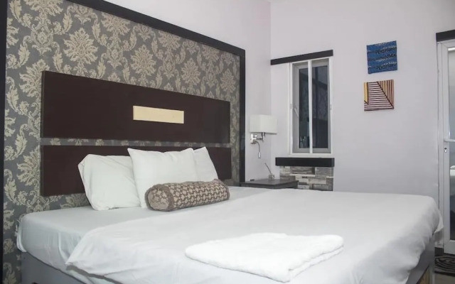Premiership UK Suites
