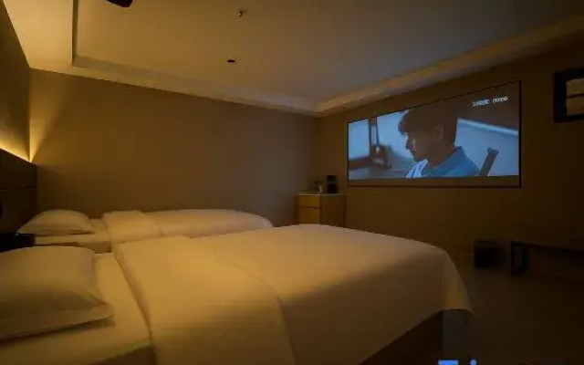 Meiji Hotel (Xihu Wanda Plaza)