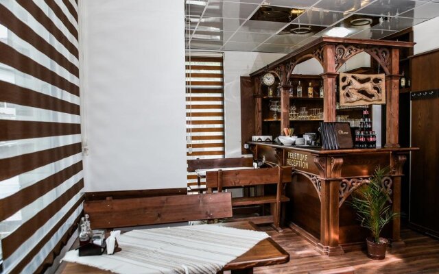 Guest House Byalata Kashta