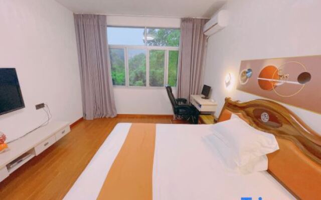 Pingnan Warm House Homestay