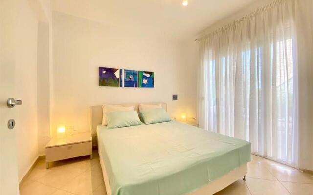 Elena First Line Beach House (2 Bedrooms 6 Guests)