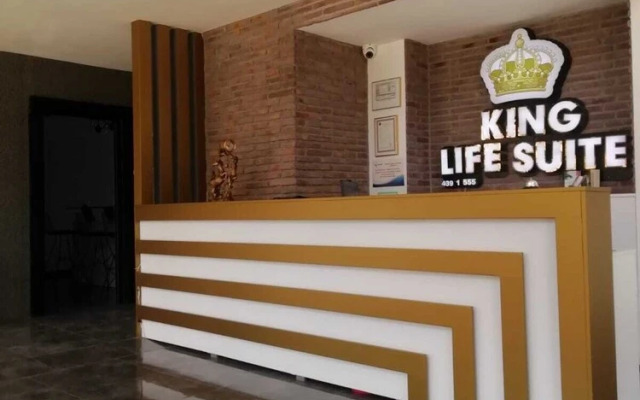 King Life Suite