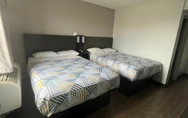 Motel 6 Wichita, KS