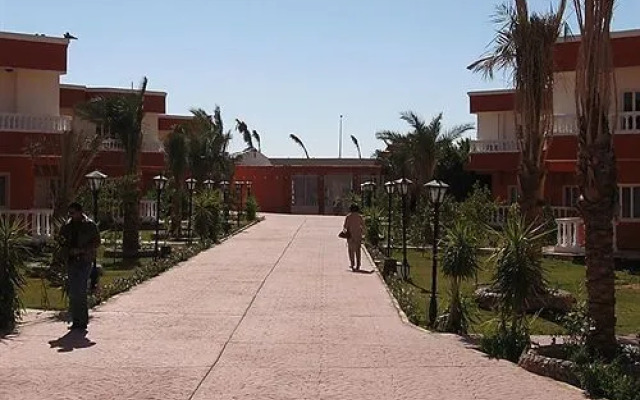 Nefertiti Sun Flower Hotel