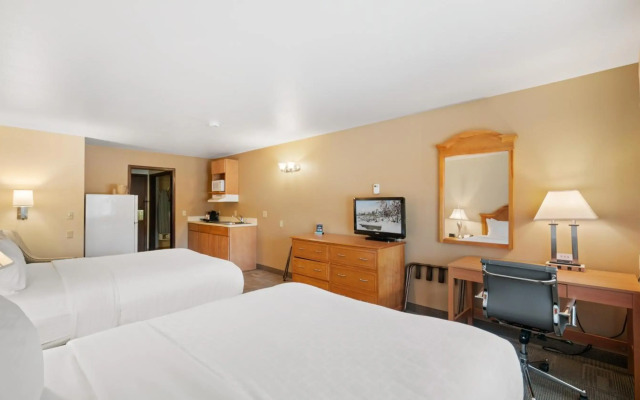 Clarion Hotel & Suites Fairbanks near Ft. Wainwright