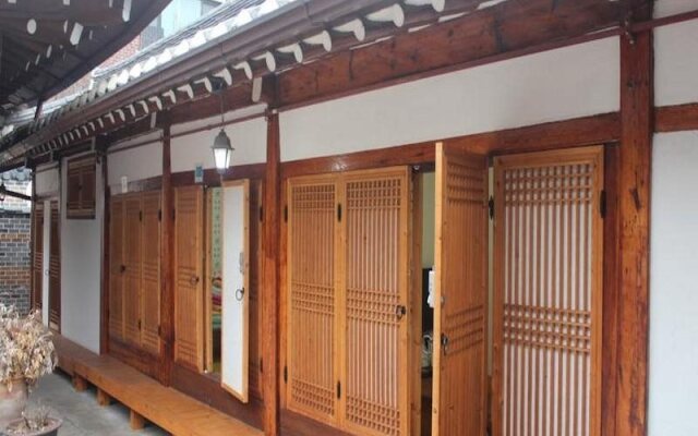 Gahoe Hanok Guest House