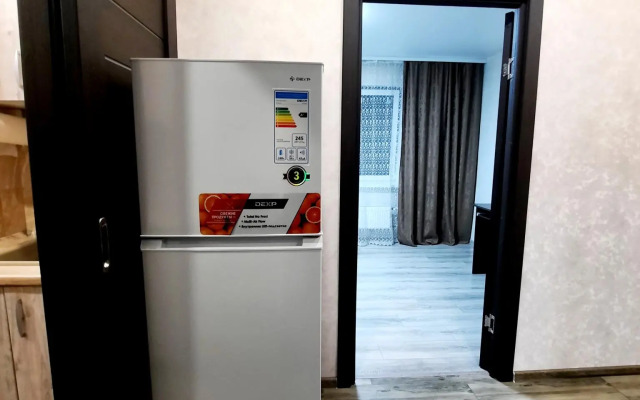 Apartments on Stroiteley Avenue 9k3