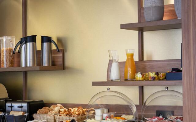 Hotel Des Nations Saint Germain