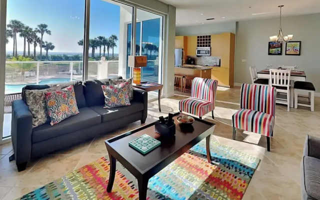Low Tides by Ryson Vacation Rentals